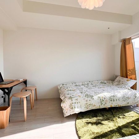 R Guest House Osaka Exterior photo